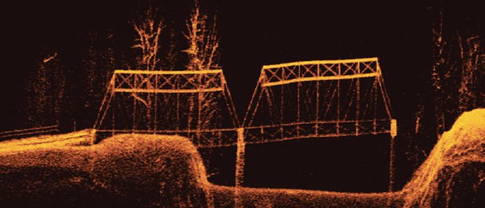 Beispiel für Humminbird MEGA Down Imaging+ mit Brücke