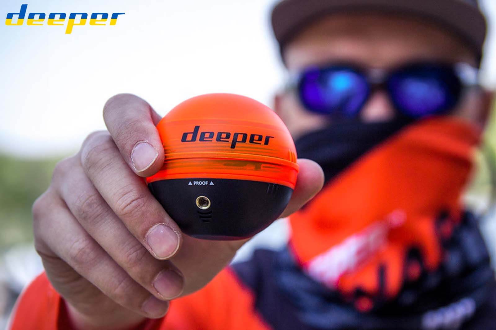 Deeper Night Fishing Cover an Sonar montiert