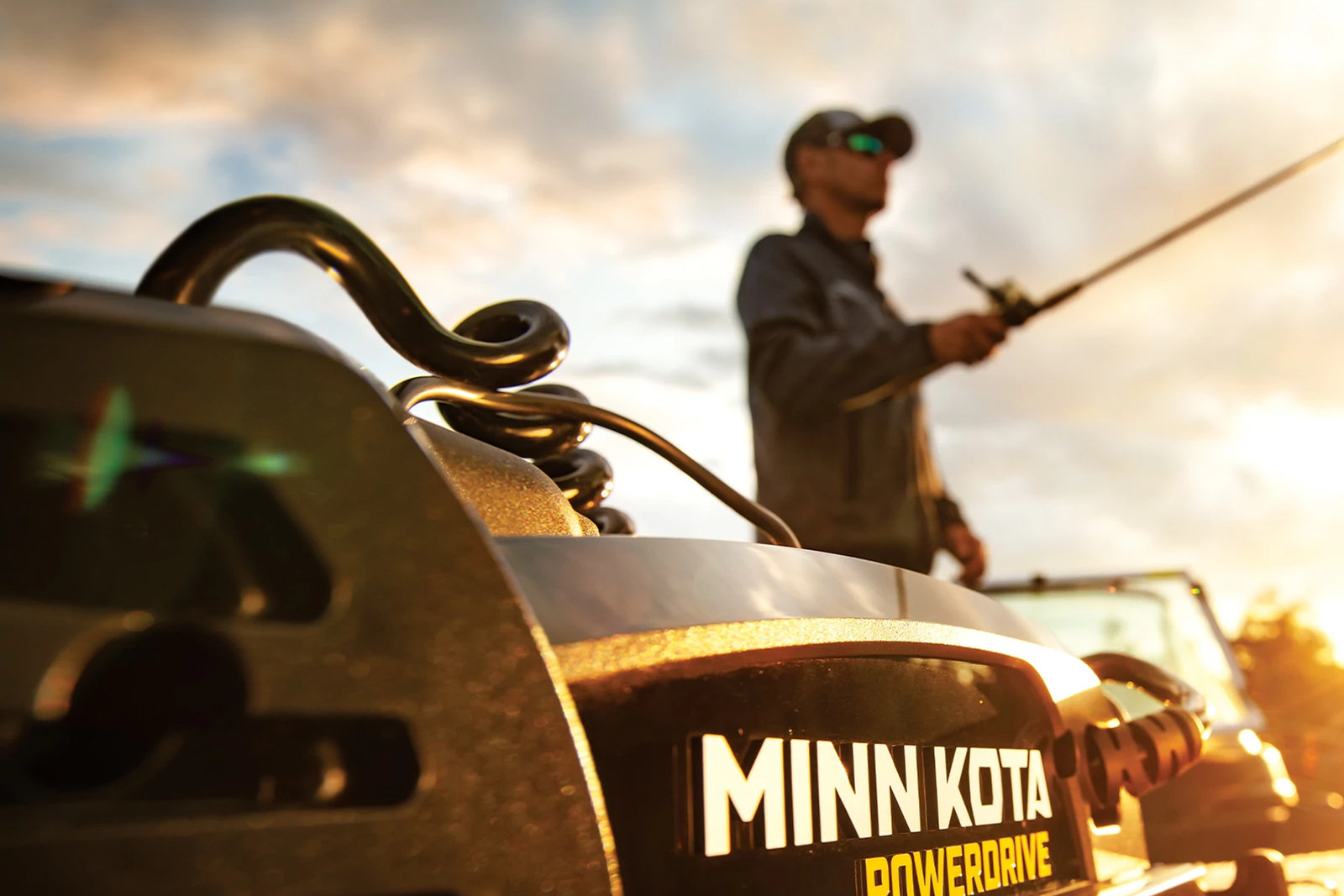 Minn Kota PowerDrive 2 im Einsatz am Boot, zweite Ansicht